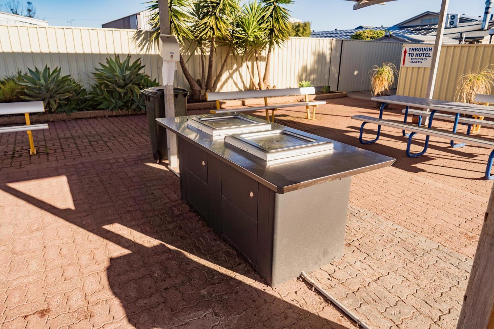 The Sundowner Cabin & Tourist Park Whyalla Exterior photo