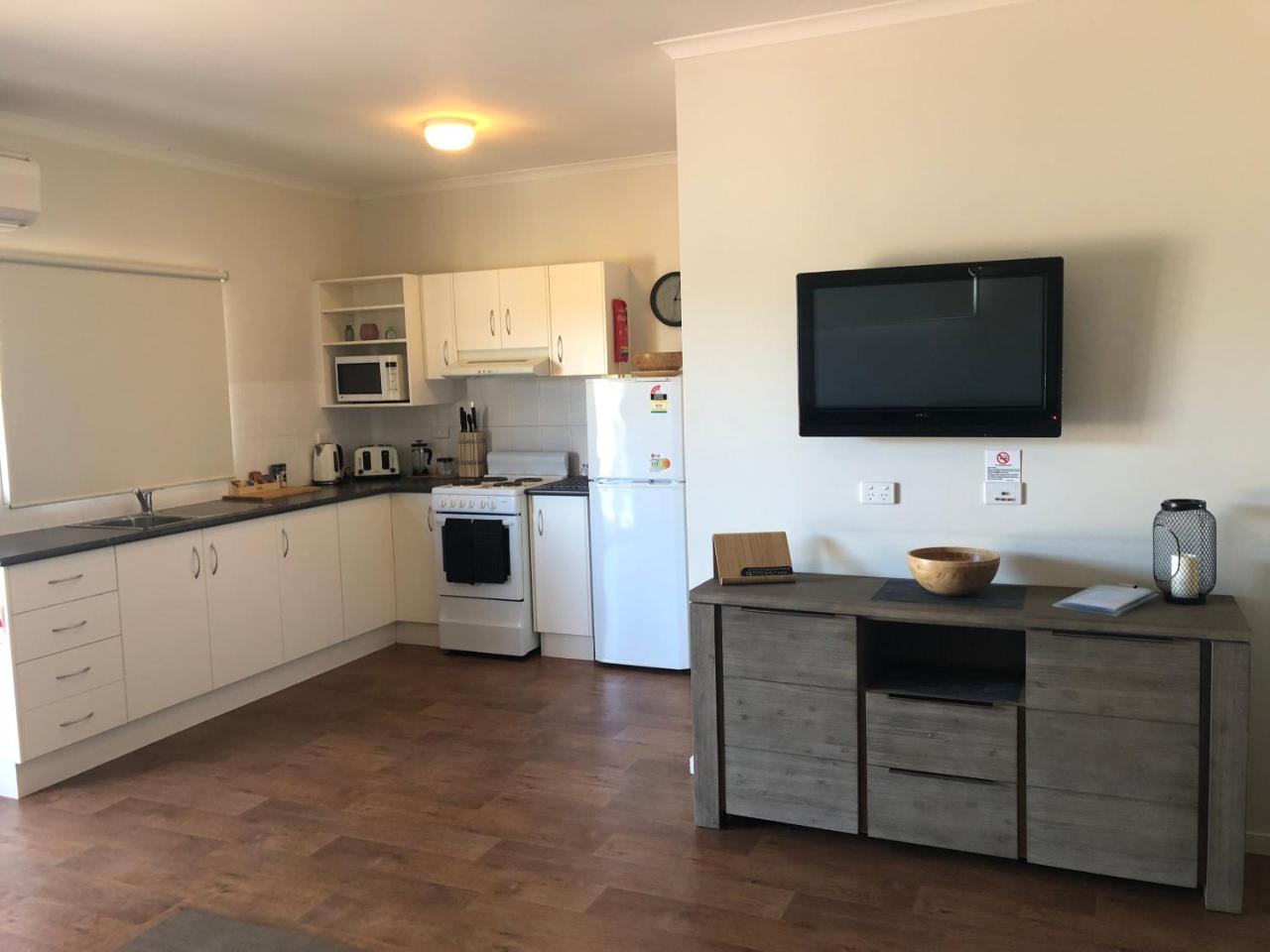 The Sundowner Cabin & Tourist Park Whyalla Exterior photo